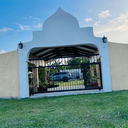 Bed and Breakfast Janessa'S Dwellery Port Vila Exterior foto